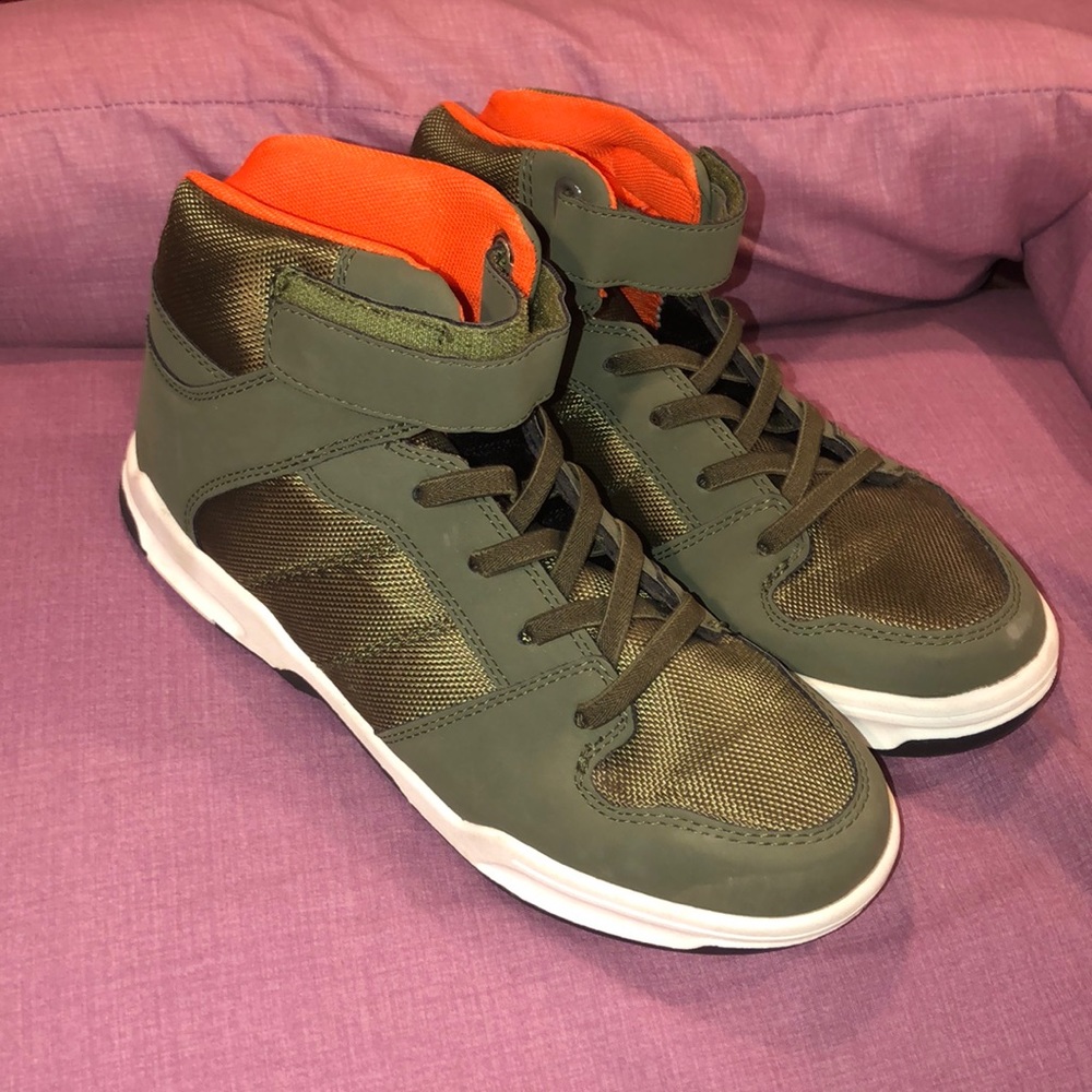 Boy sneakers